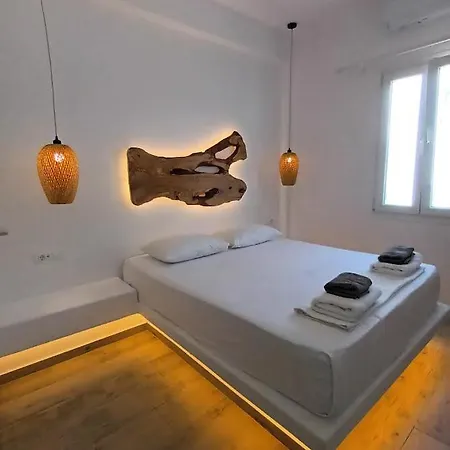 Alexandra Mykonos Port Hotel *