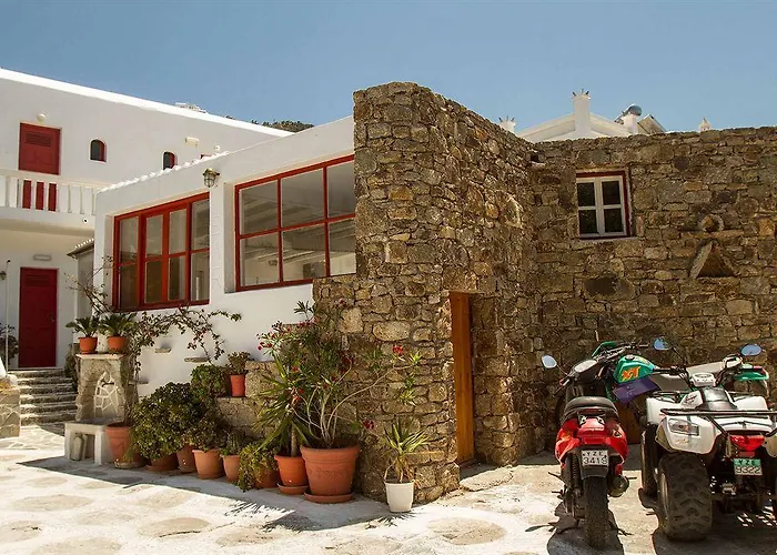 Alexandra & - Mykonos Port *