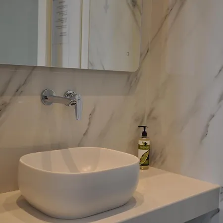 Alexandra Mykonos Port Guest house 2*