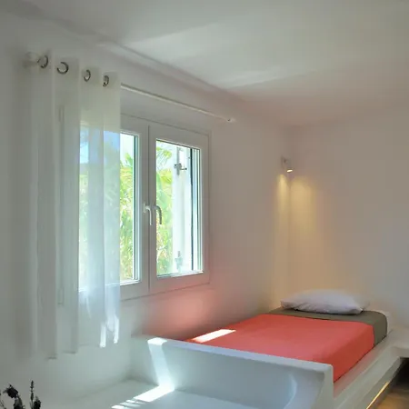Alexandra Mykonos Port Guest house