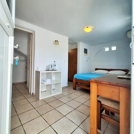 Alexandra Mykonos Port Guest house