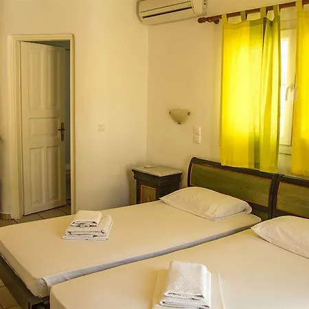 Alexandra Suites & Rooms - Mykonos Port * Mykonos Town