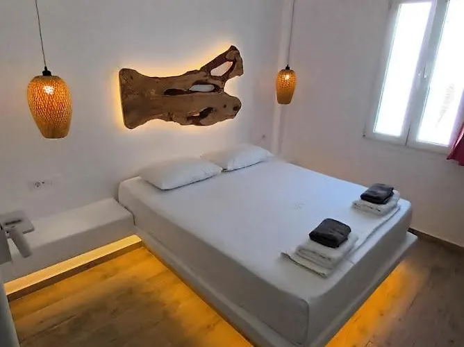 Alexandra & - Mykonos Port * Mykonos Town