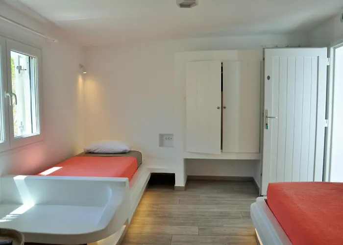 Alexandra & - Mykonos Port *