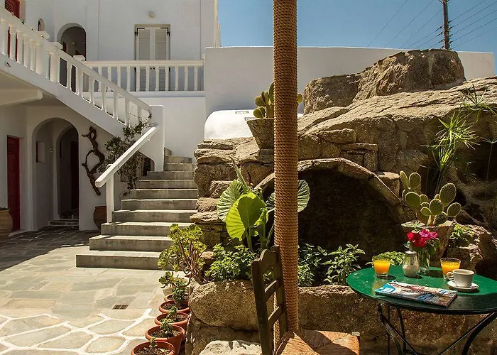 Alexandra & - Mykonos Port *