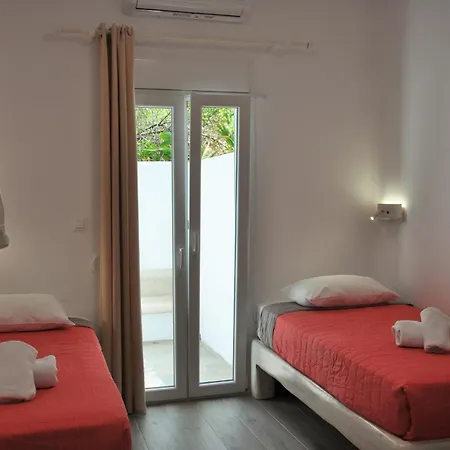 Alexandra & - Mykonos Port