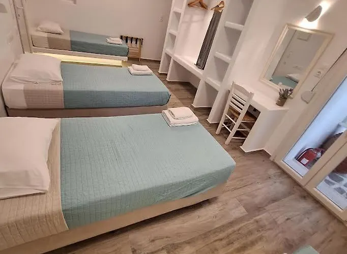 Alexandra & - Mykonos Port *